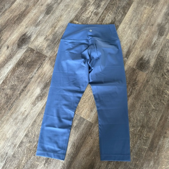 NWOT! Lululemon 🍋 Wunder Under High-Rise Crop 21” Leggjng - Purple/Lavender - Picture 6 of 7